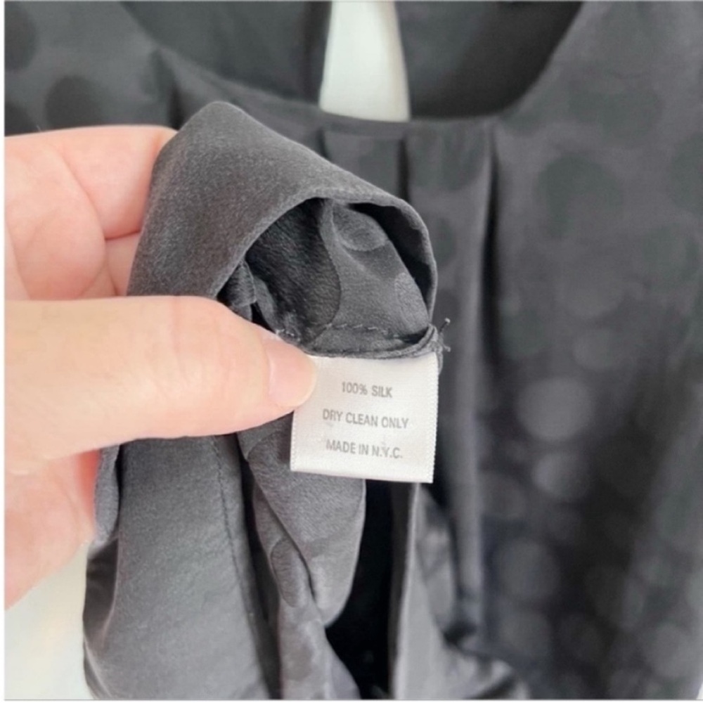 Sally Tseng blouse black circle print dots pleated silk open back - Picture 7 of 8